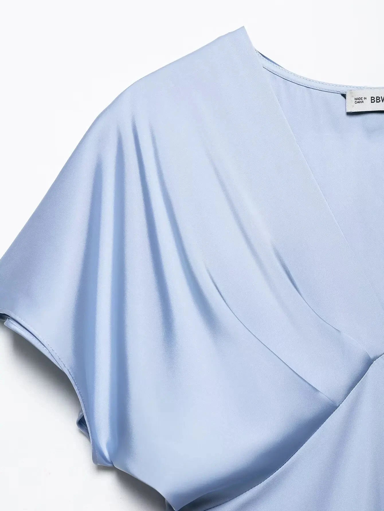 TRAFZA Summer Causal Silk Satin Texture Dresses For Women Pleated Short Sleeves Vintage V-neck Summer Pajama Style Midi Dresses