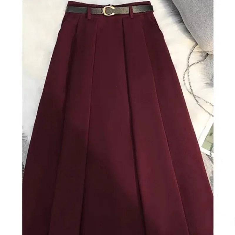 Sleek Woolen Pocket Skirt - Summer 2025 Elegance