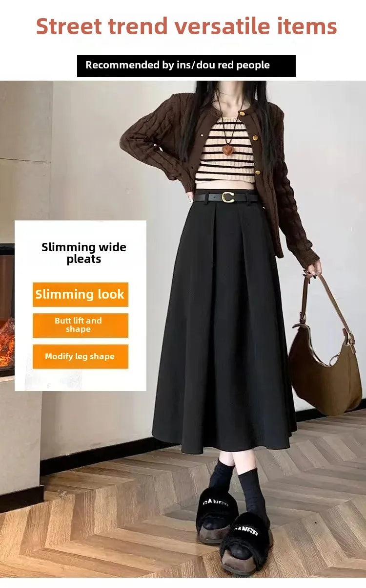 Sleek Woolen Pocket Skirt - Summer 2025 Elegance