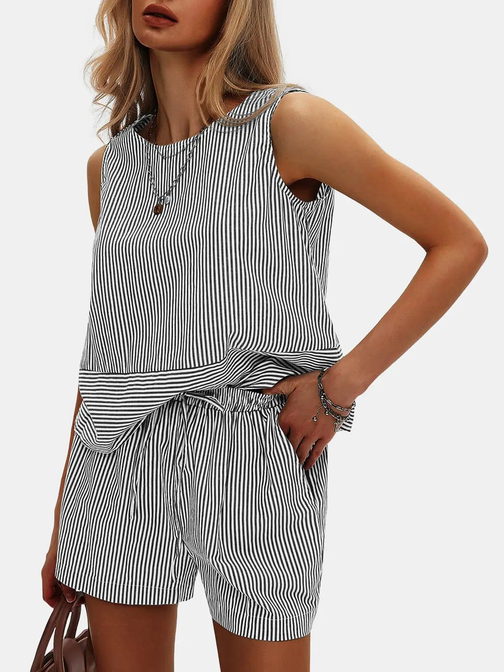 2025 New European and American Style Store Women's Summer 2-Piece Set Sleeveless Top and Shorts Striped Sports