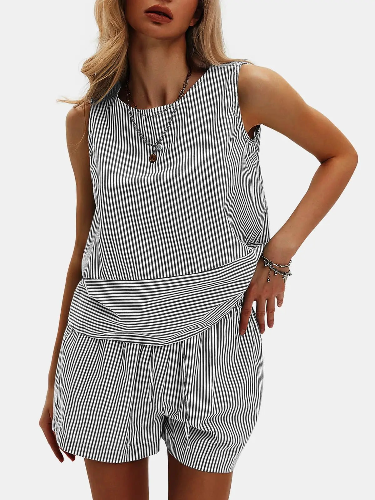 2025 New European and American Style Store Women's Summer 2-Piece Set Sleeveless Top and Shorts Striped Sports