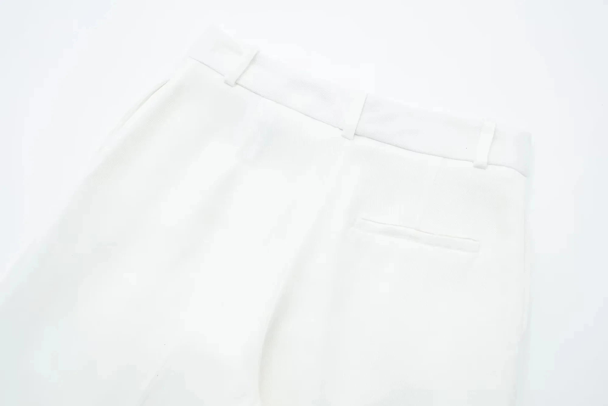 Halter Pant Suit - Summer 2025 Elegance