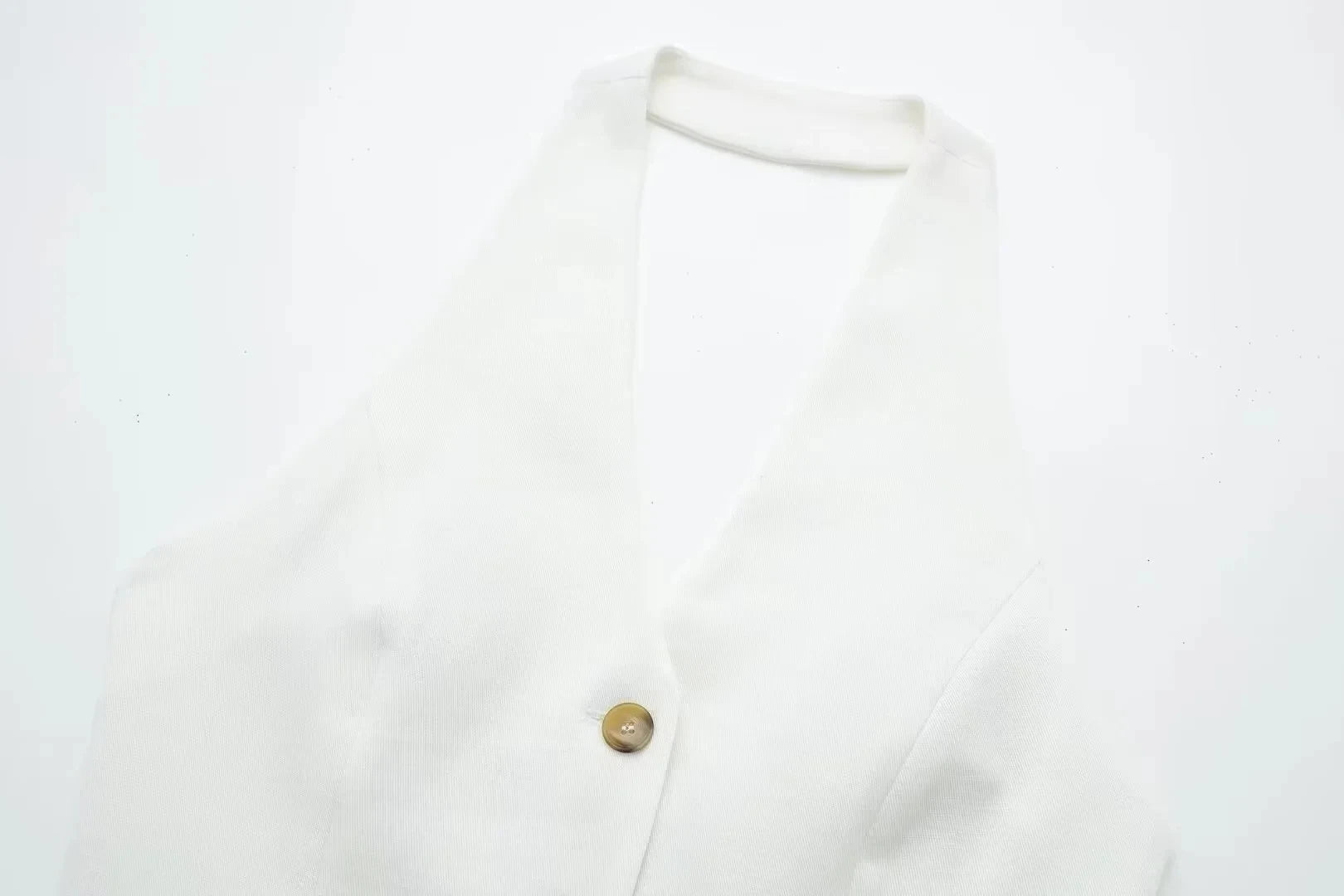 Halter Pant Suit - Summer 2025 Elegance
