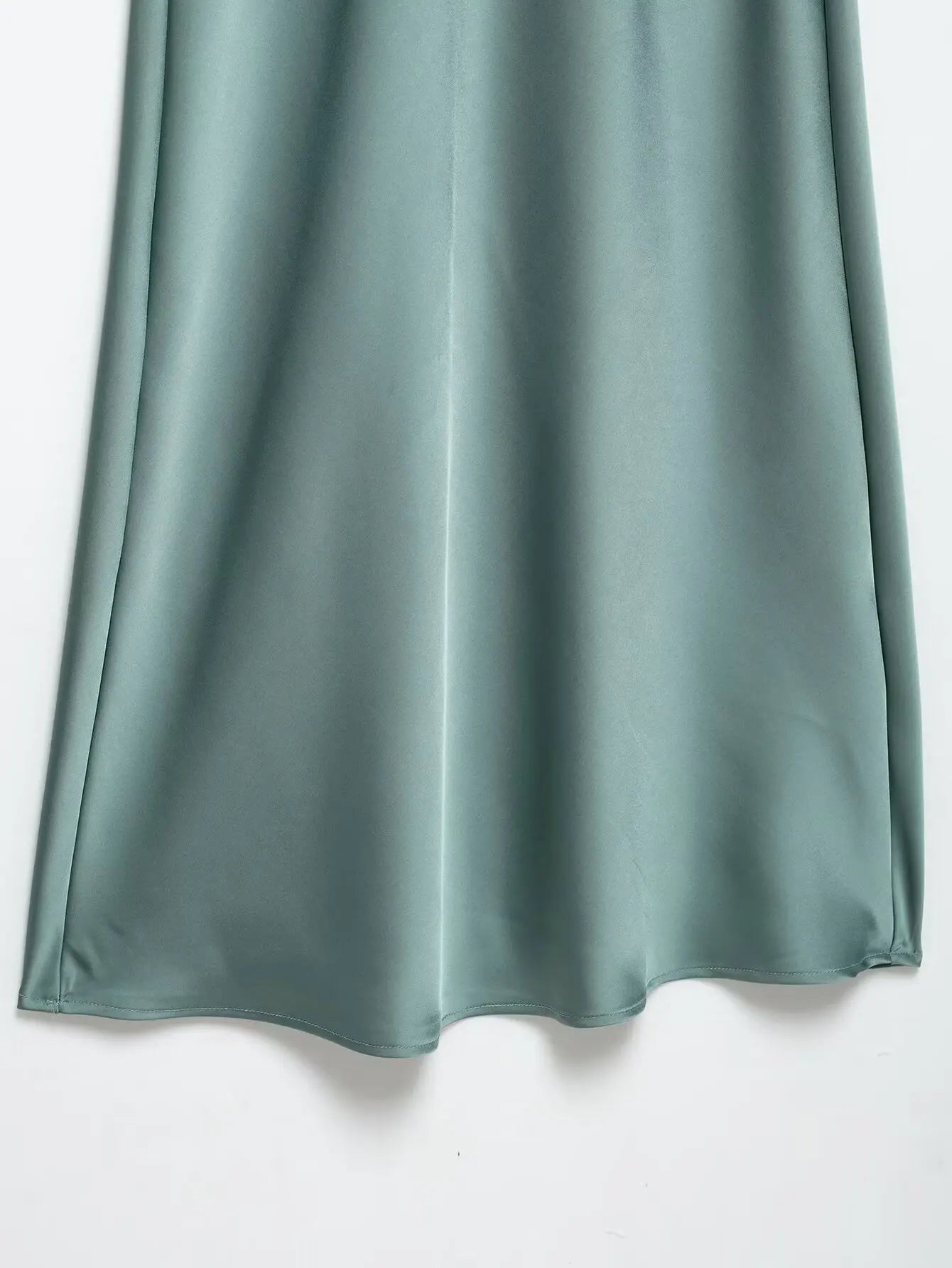 TRAFZA Summer Causal Silk Satin Texture Dresses For Women Pleated Short Sleeves Vintage V-neck Summer Pajama Style Midi Dresses