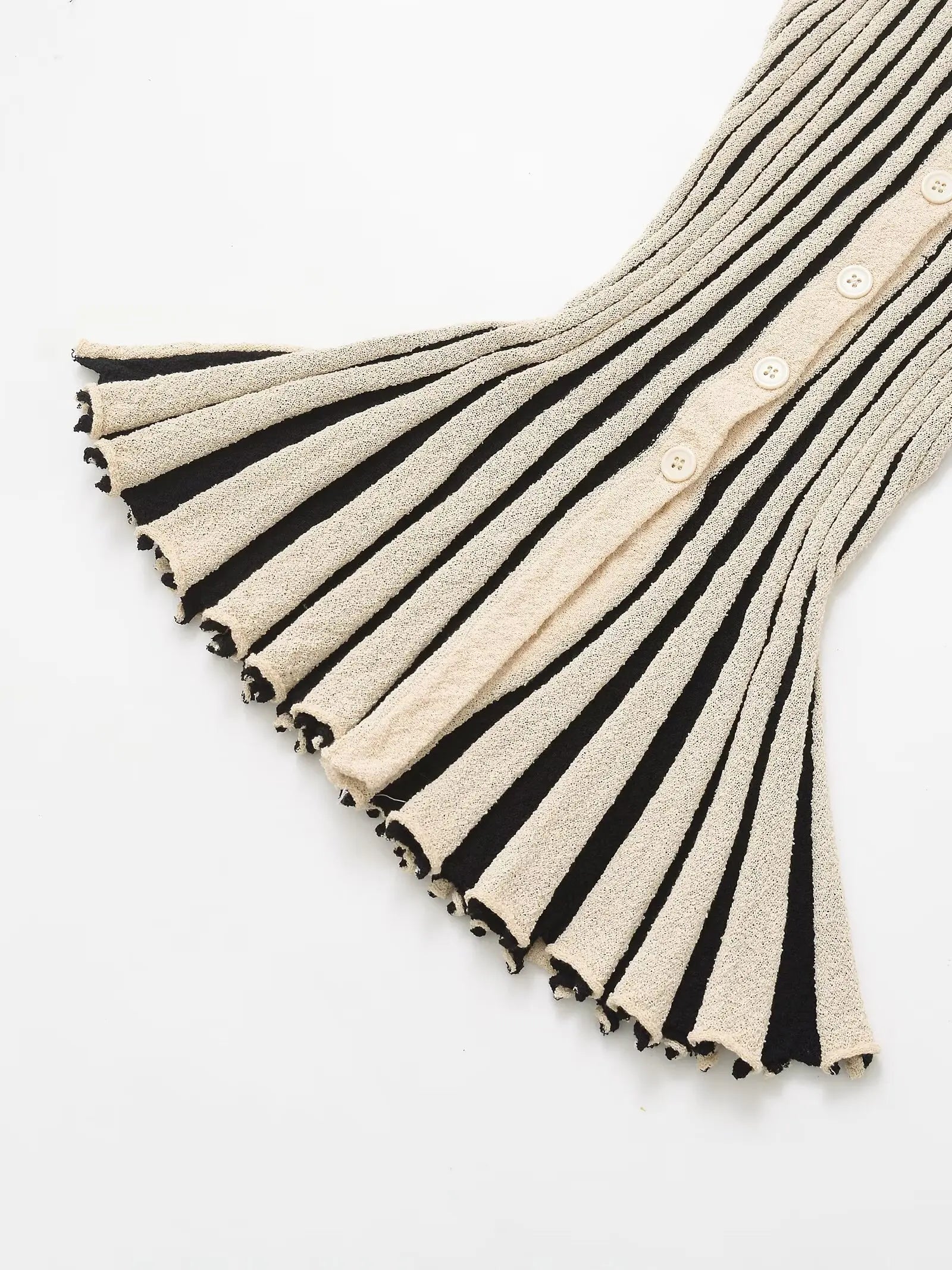 PB&ZA2025 Summer New Women's Striped Cut Drop Shoulder Sleeveless Knitted Jacket Top + Spliced Cut Knitted Casual Pants