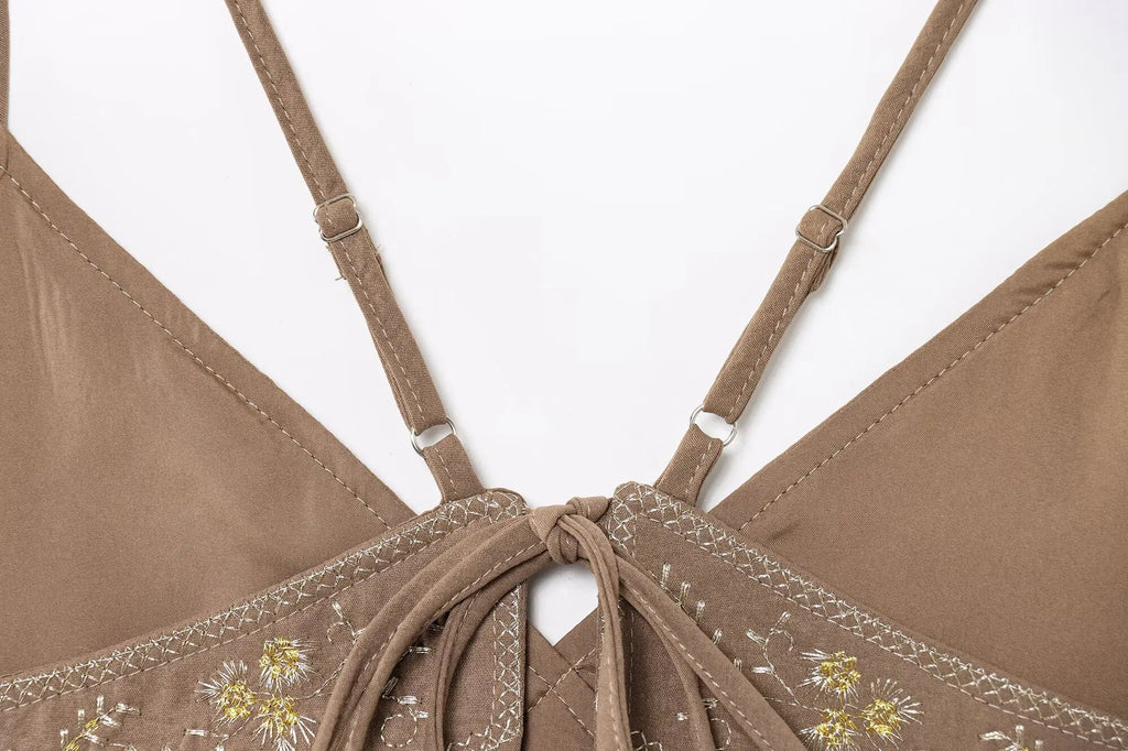 TRAFZA Female Summer Sexy Sling Tops Light Brown V-Neck Sleeveless Embroidery Lace-Up Decoration Women's Fashion Short Tops
